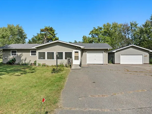 1176 Carroll St, New Richmond, WI 54017