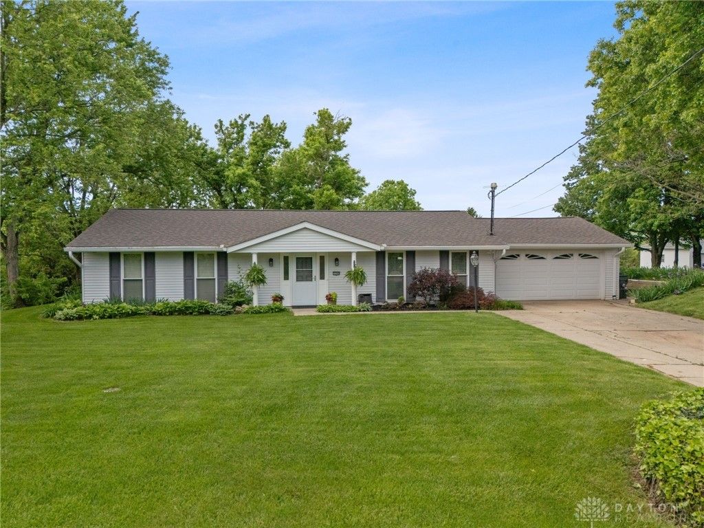 Real estate listing image