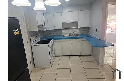 2141 Bayvale Rd #B Photo 1