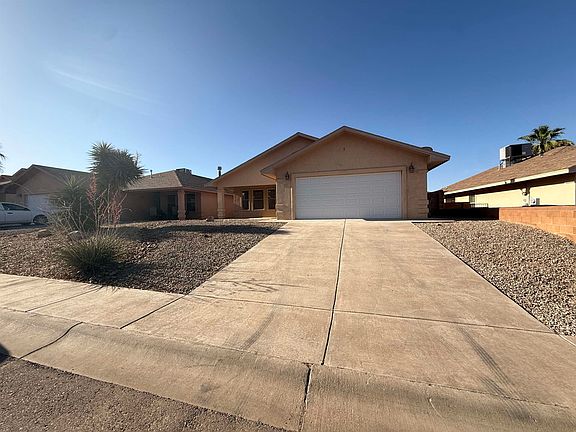 3rd image of 870 Sierra Verde