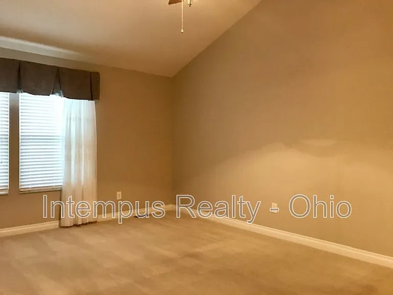6346 Grassmere Dr — Photo 34