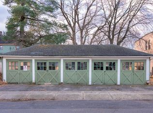 95 Beacon St, Newburgh, NY 12550