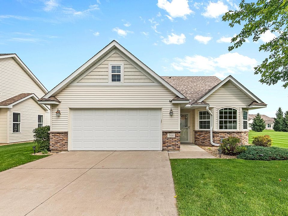 1st image of 366 25th Ln SE
