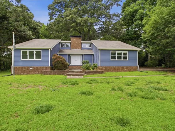 41 Lorraine Valley, Winder, GA 30680