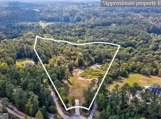 535 Penny Ln, Loganville, GA 30052