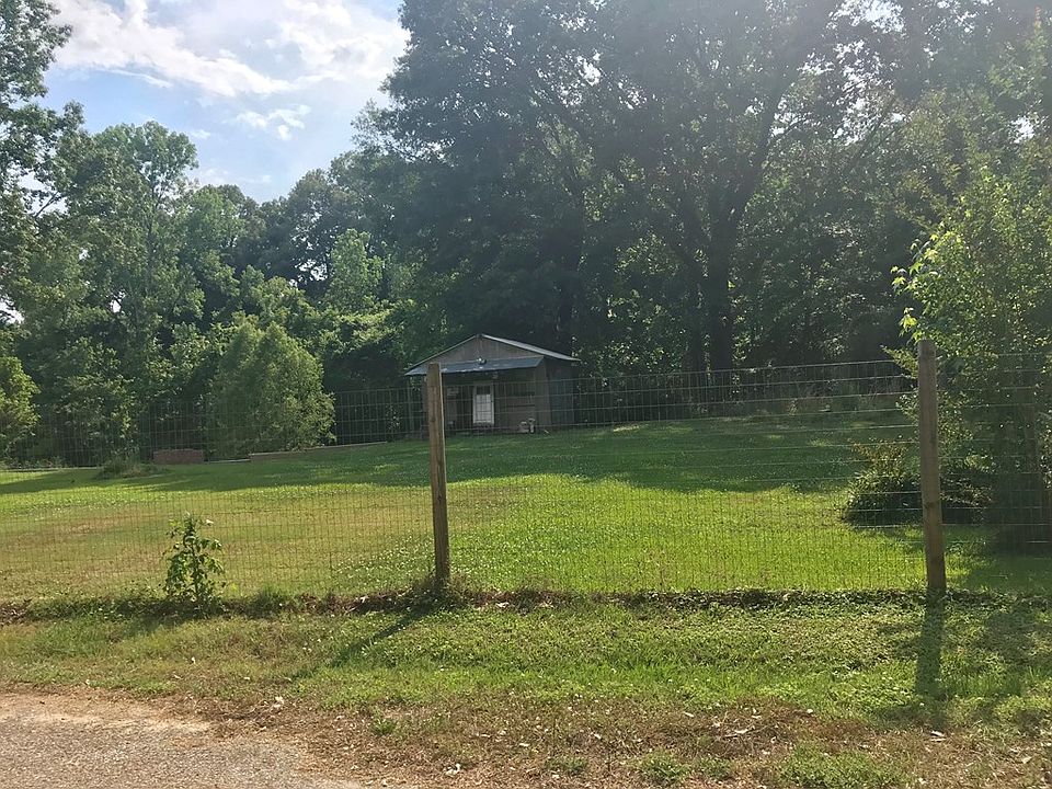 2nd image of 112 Dusty Rd