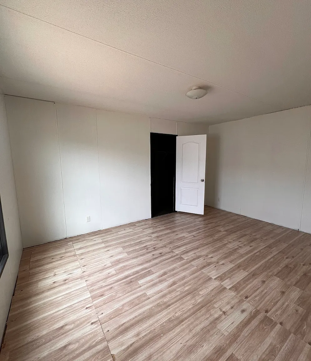 3 bed, 1008 sqft, $1,400 — Photo 4