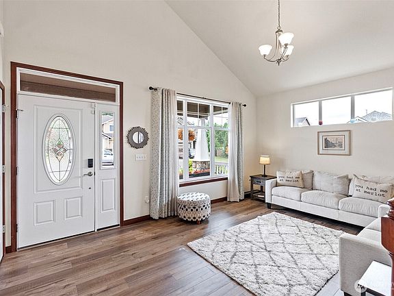 2nd image of 16815 134th Avenue Ct E