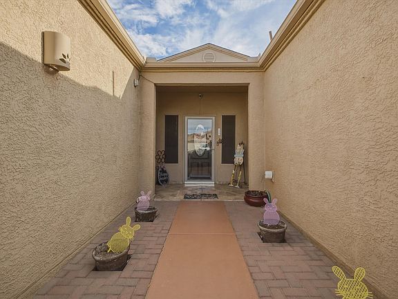 4th image of 2711 Crimson Clover St SW