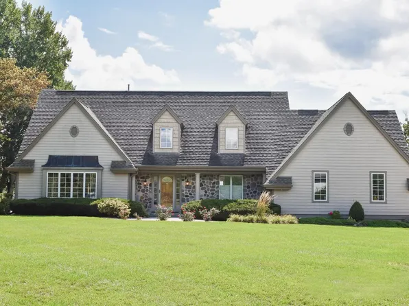 W208S10650 South Karen COURT, Muskego, WI 53150