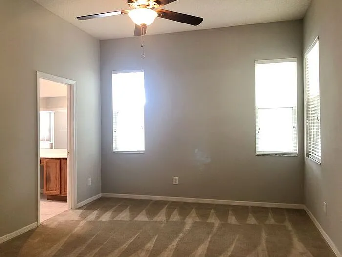 590 Horseman Dr — Photo 11