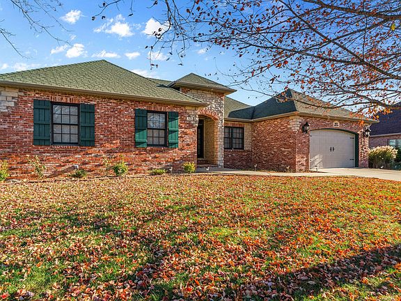 4th image of 5072 E Hedgerow Drive