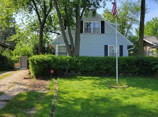 711 W Palatine Rd, Palatine, IL 60067