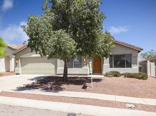 3077 S Austin Point Dr, Tucson, AZ 85730