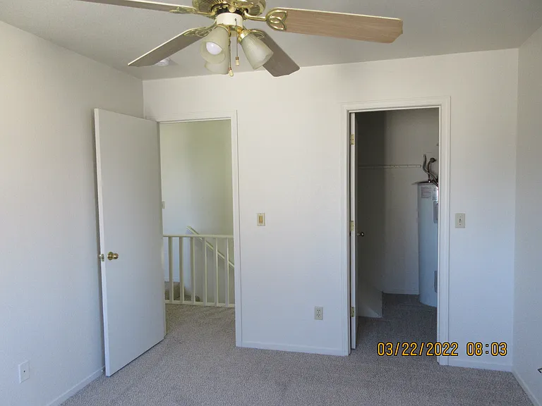 1181 Townhouse Cir #B — Photo 9