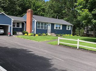 105 Richardson Rd, North Chelmsford, MA 01863