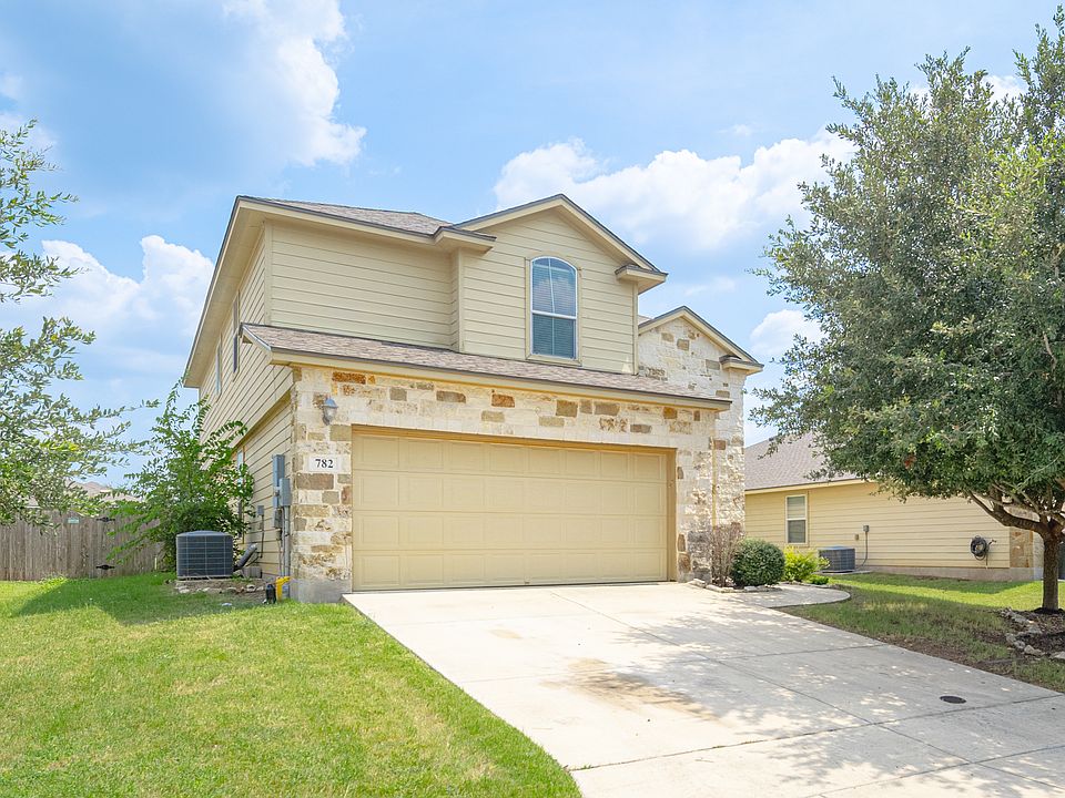 1st image of 782 Great Oaks Dr