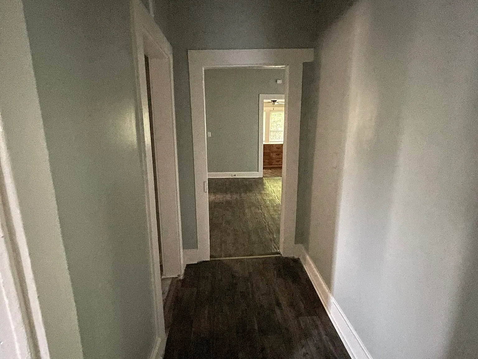 3 bed, 1040 sqft, $1,200 — Photo 3