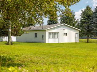 6726 S Snyder Rd SW, Fife Lake, MI 49633