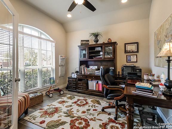 4th image of 2624 Malboona Mews Dr