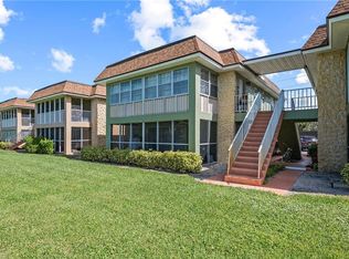 1400 Pompei Ln APT 55, Naples, FL 34103