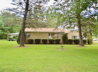 11411 1st Ave, Hebron, IL 60034