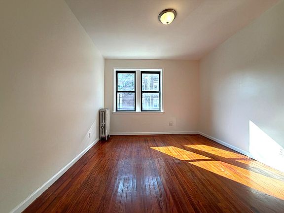 2nd image of 21-06 Linden St #1C