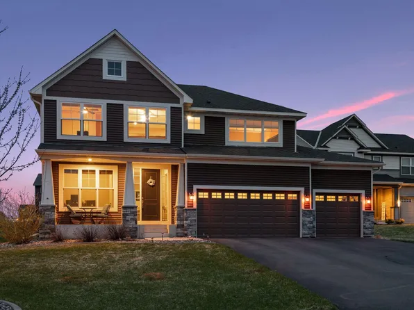 1271 Crosswinds Ct, Waconia, MN 55387