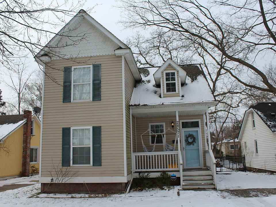 1st image of 28571 Fairfax St