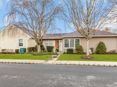 41 Revere Dr, Sayville, NY, 11782