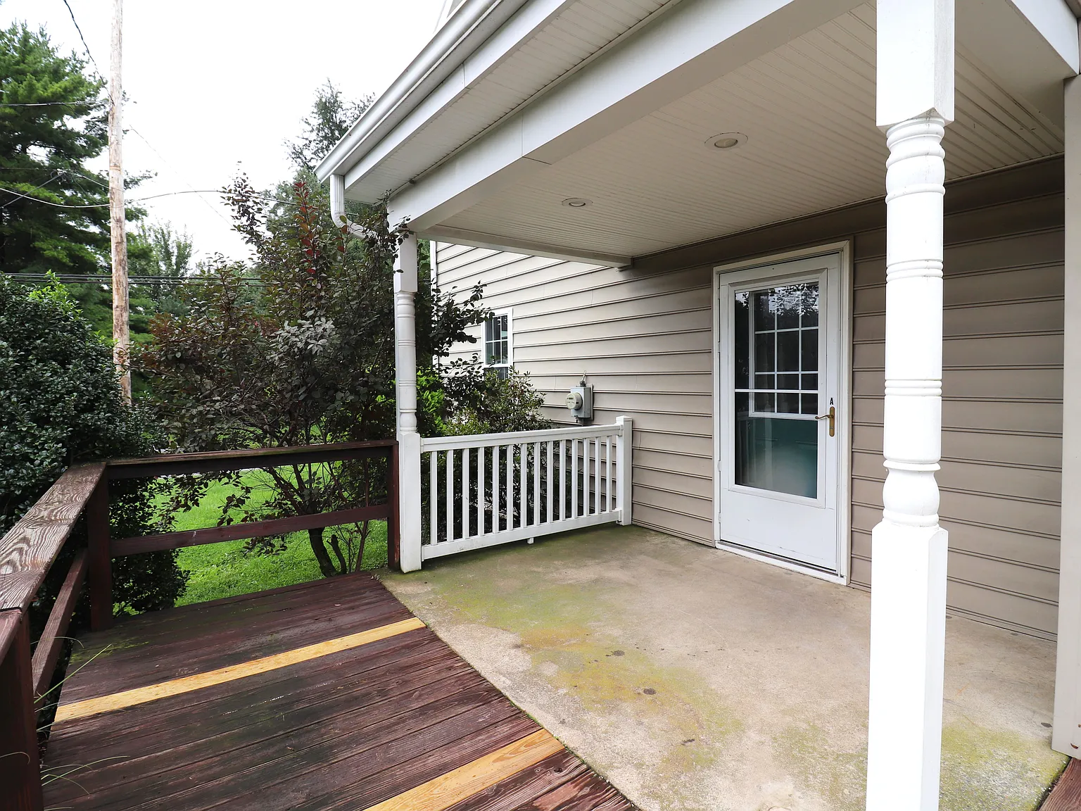 2 bed, $1,225 — Photo 3