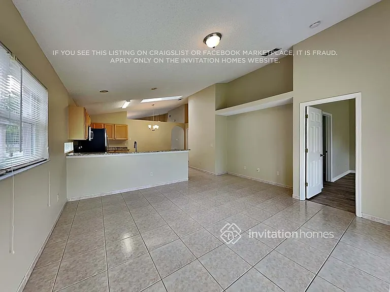 3278 Bellingham Dr — Photo 5