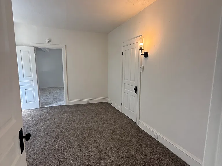 1436 S Duke St #1F — Photo 6