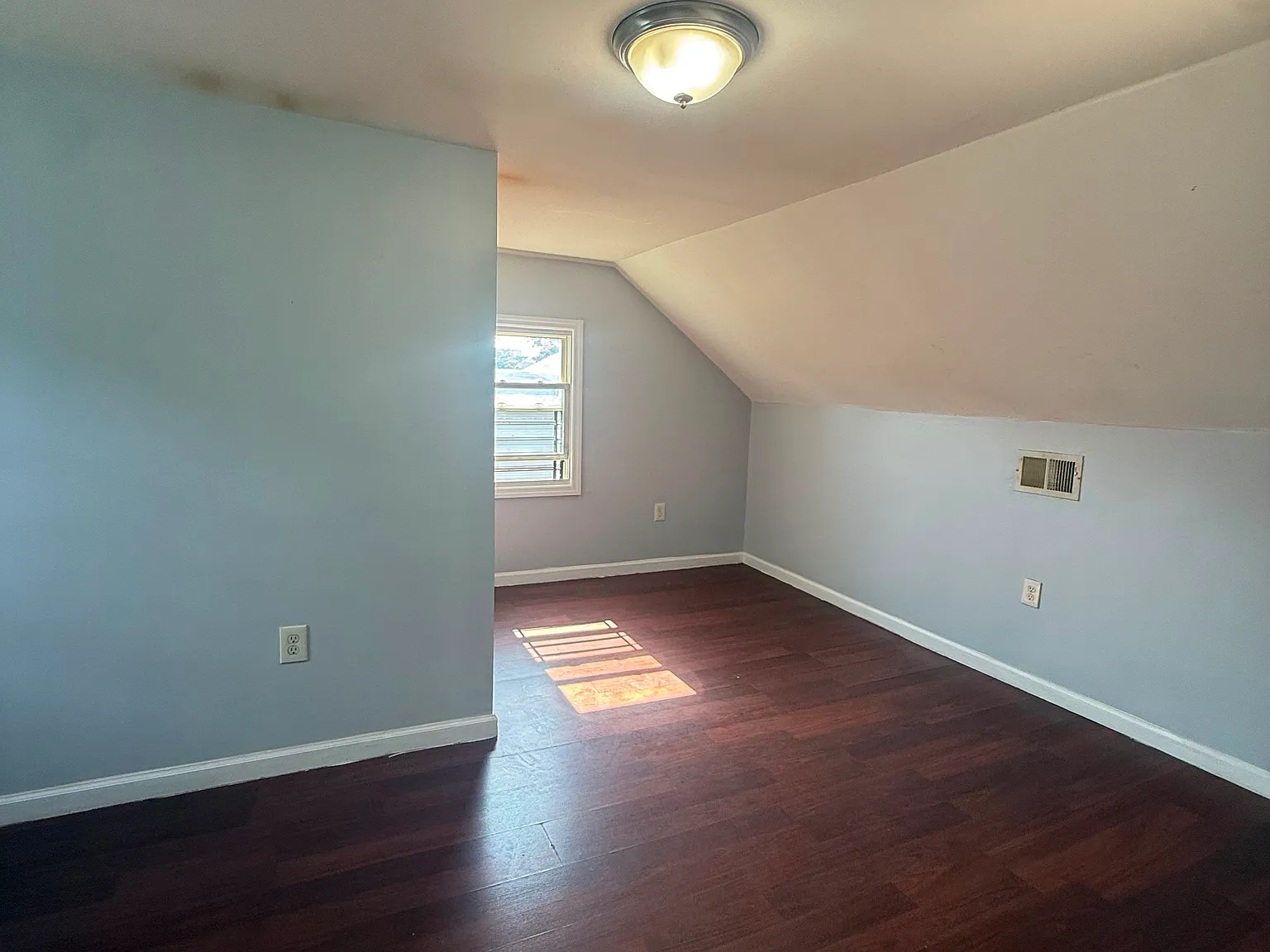 1 bed, $1,550 — Photo 4