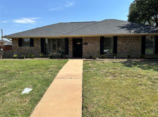 3710 Woodside Rd, Carrollton, TX 75007