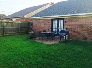 2824 Misty Briar Cv, Arlington, TN 38002