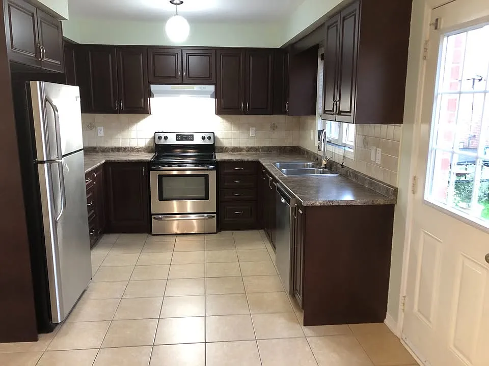 3 bed, 2.5 bath, 1603 sqft, $3,000 — Photo 4