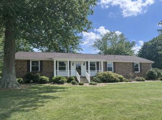 211 General Forrest Dr, Springfield, TN 37172