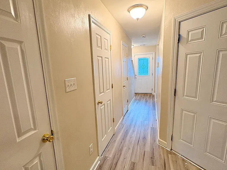 1712 Weber Ave — Photo 14