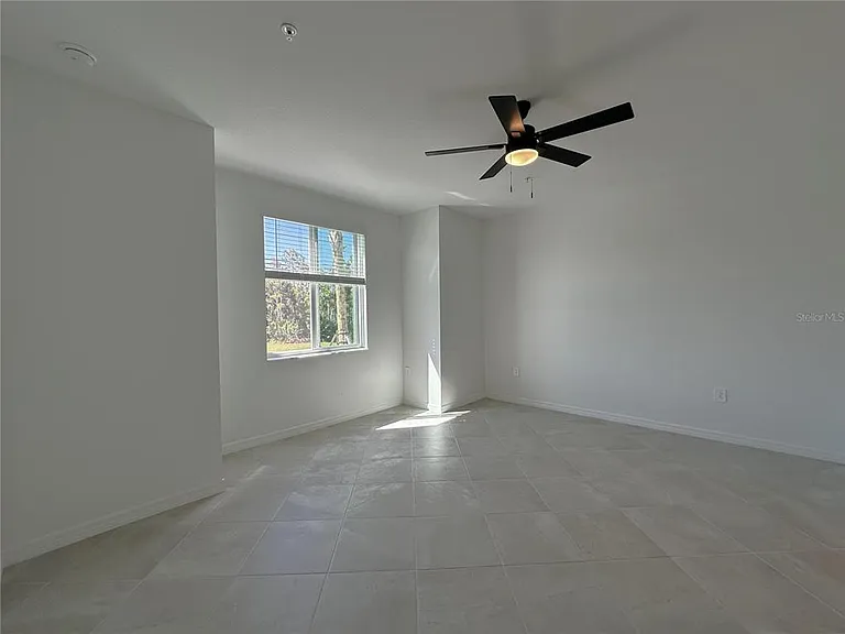 14231 Heritage Landing Blvd #1918 — Photo 7