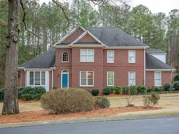 3rd image of 85 Mountain Brooke Dr
