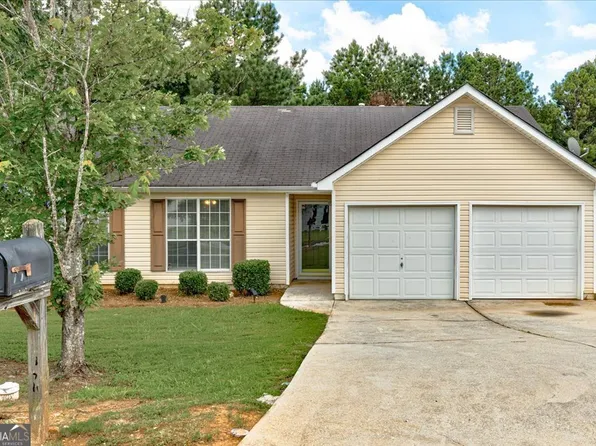 2898 Cedar Trace Dr, Ellenwood, GA 30294