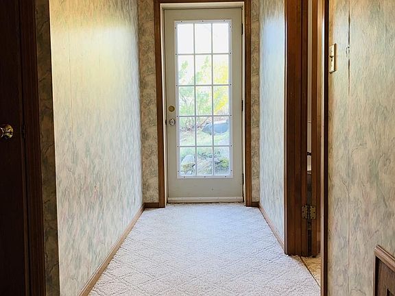 5th image of 13 Cogswell Ct #B