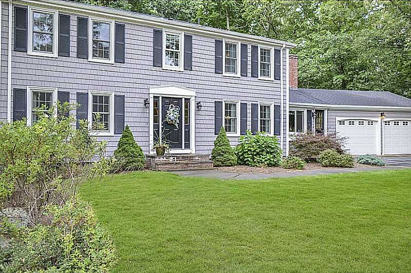 1st image of 38 Big Oak Dr