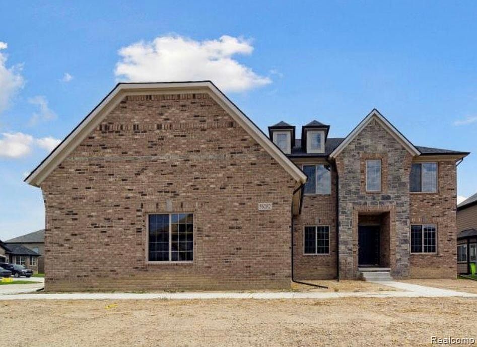 1st image of 56282 Scotland Dr