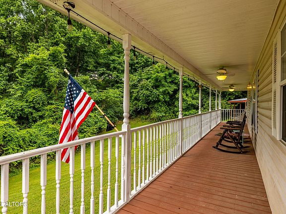 2nd image of 678 Ridge Rd