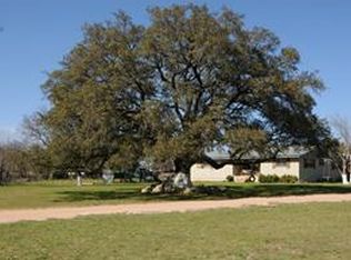 916 Bootys Crossing Rd, Georgetown, TX 78628