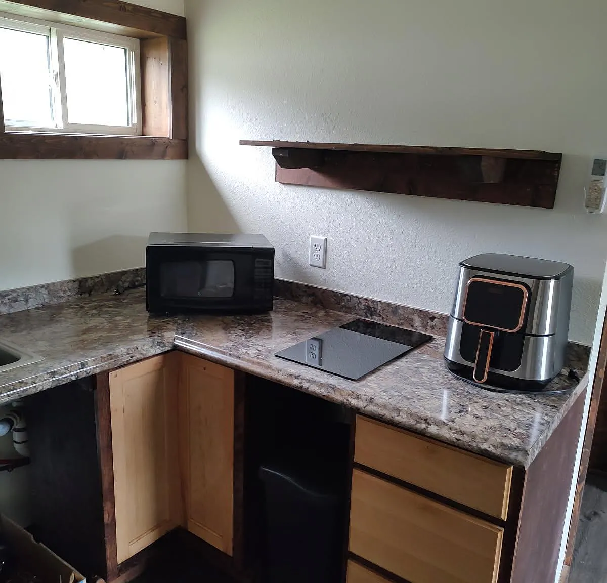 1 bed, $950 — Photo 1