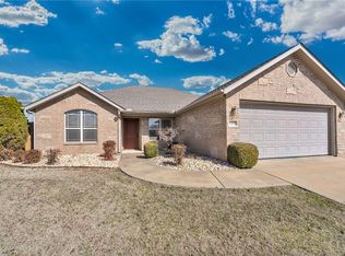 4234 W Mahogany Dr, Fayetteville, AR 72704