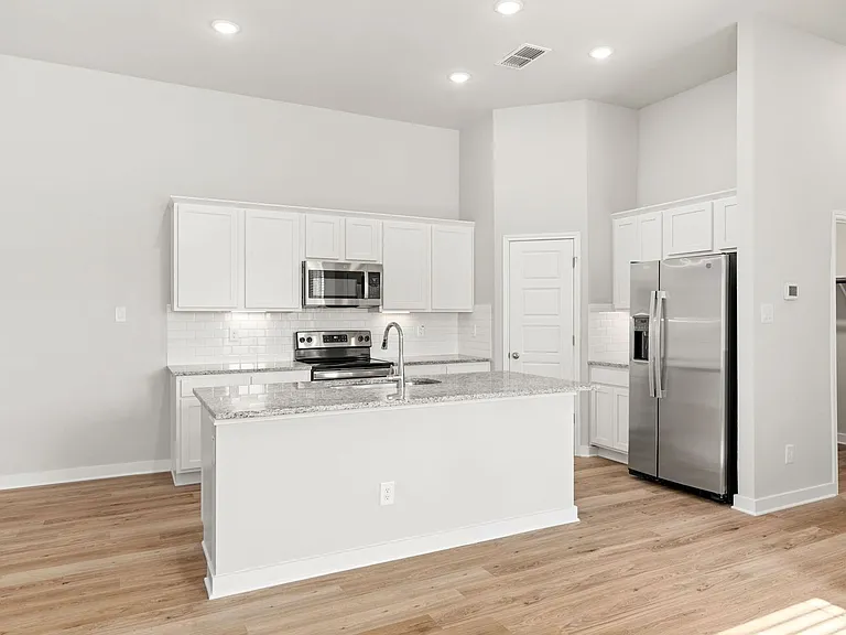 707 Staglin St #A — Photo 9